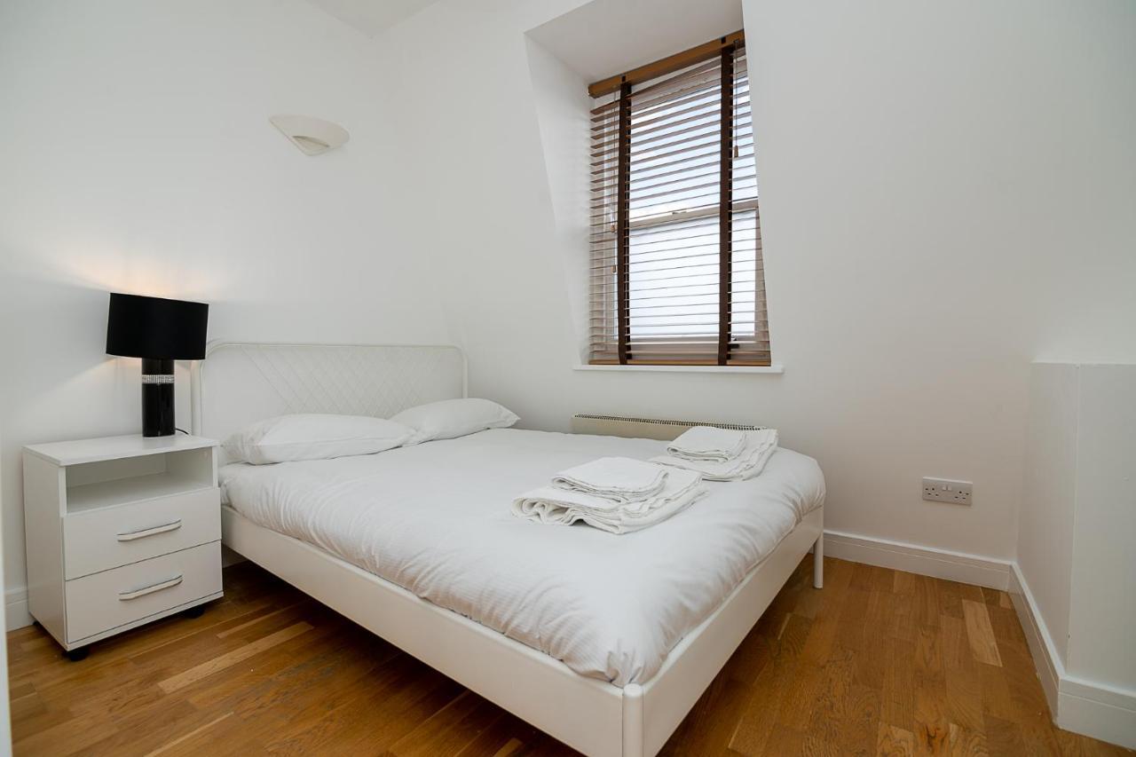 Modern 1 Bed Flat For Up To 2 People In Holborn, London With Free Wifi Apartment Exterior photo