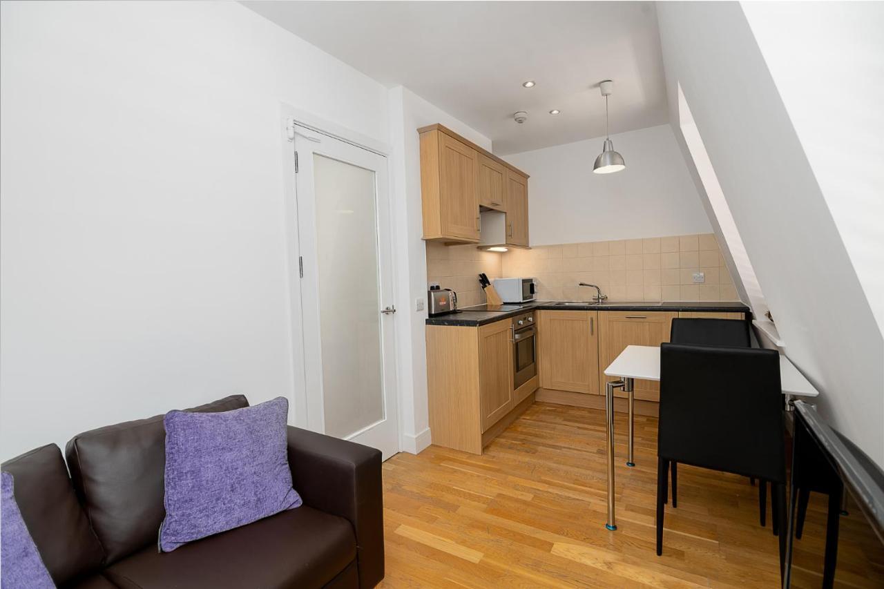 Modern 1 Bed Flat For Up To 2 People In Holborn, London With Free Wifi Apartment Exterior photo